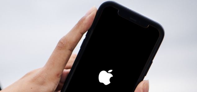 iPhone se queda en logo Apple